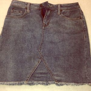 MOSSIMO JEAN SKIRT